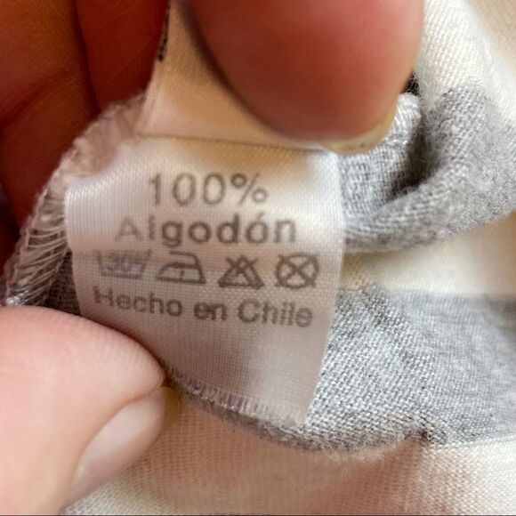 Chile Tees Gray White Striped Short  Sleeve Tee Size Large - Picture 4 of 10